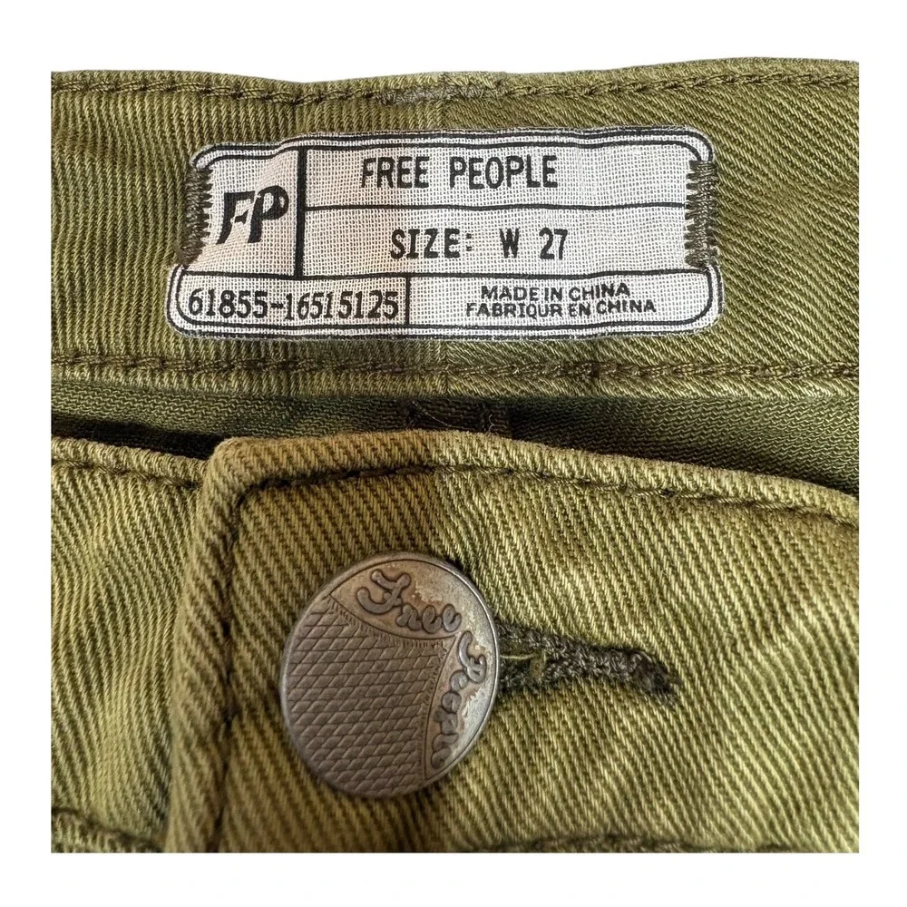 Free People Irreplaceable Green Distressed Cutoff Denim Shorts‎ Low Rise Boho 27
